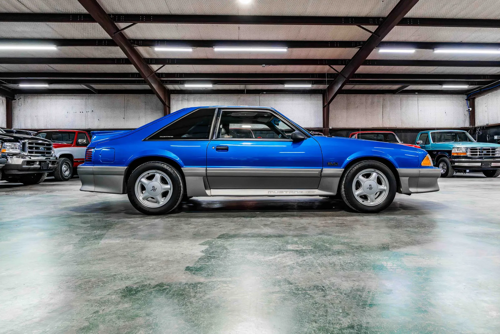 1993-Ford-Mustang-Bright Blue Gray Metallic-179782-38.jpg